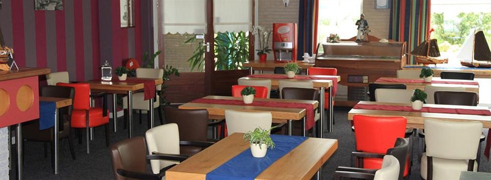 Buitenplaats T Ges Sneek Extérieur photo
