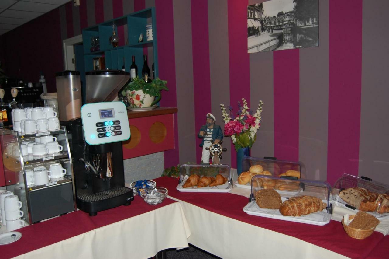 Buitenplaats T Ges Sneek Extérieur photo
