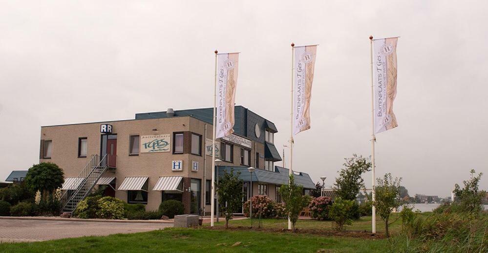 Buitenplaats T Ges Sneek Extérieur photo